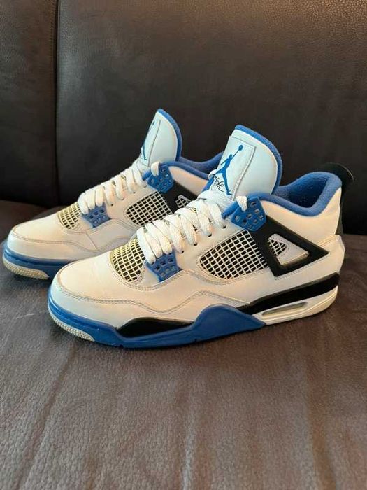 Buty Trampk Jordan 4 Retro Motorsports R.40