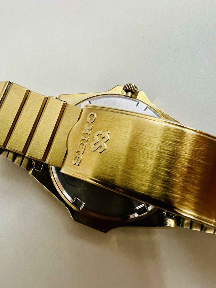 Seiko  SQ100 „Nautilus” 8123 - 6000