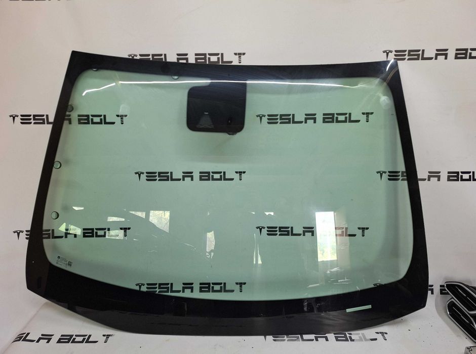 Лобове скло Chevrolet Bolt EUV 2022-23