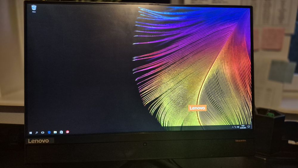 Komputer AIO Lenovo 510 - 23"