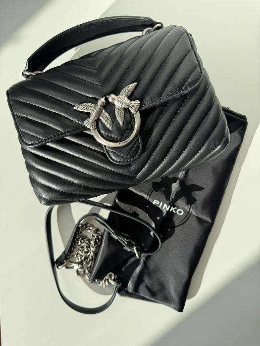 Ponadczasowa, piękna Torebka Pinko