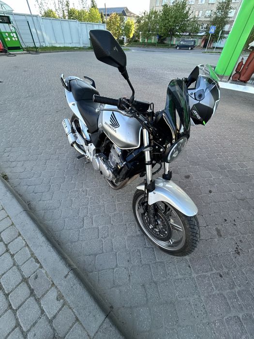 Мотоцикл Honda cbf