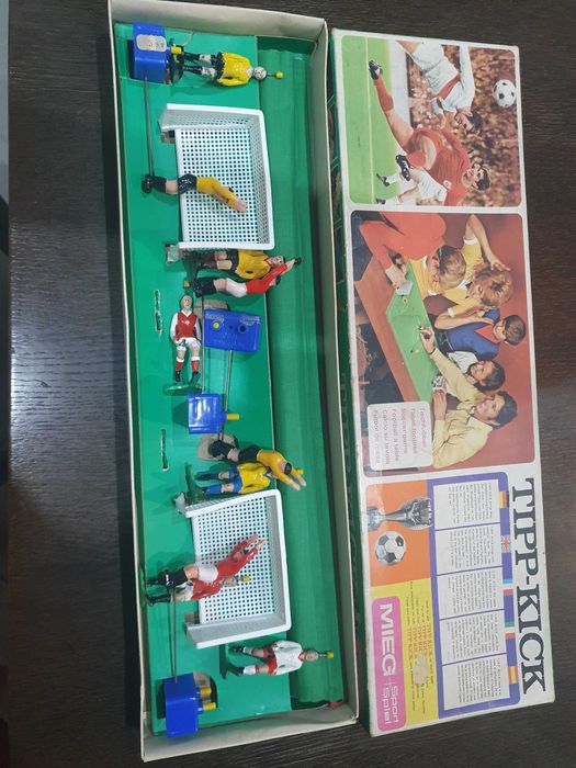 Oryginalna gra w piłkarzyki Tipp-Kick  Mieg z lat 60
