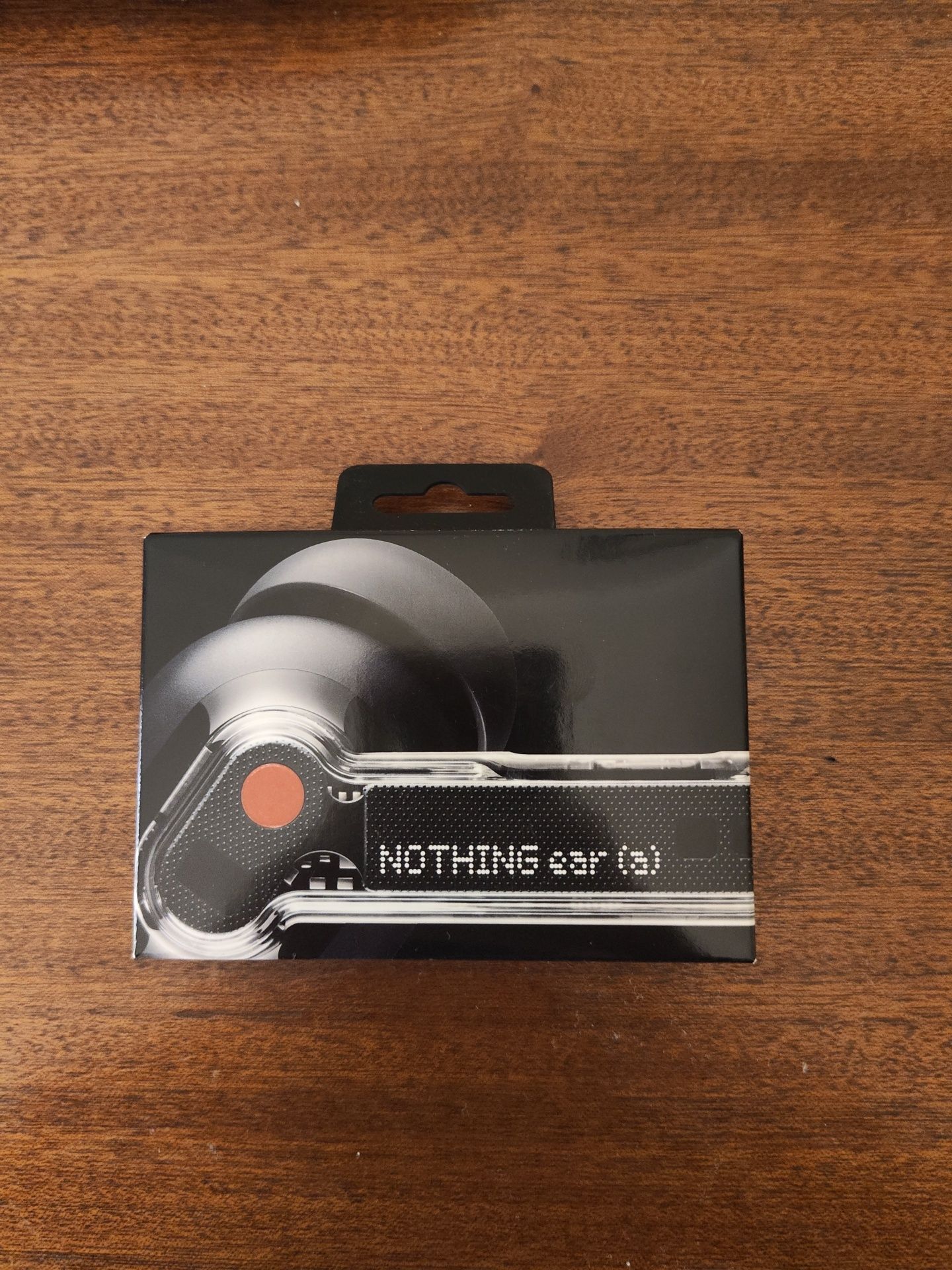 NOTHING ear (a) selado
