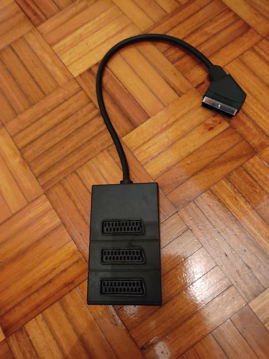 Cabos scart  e adaptadores