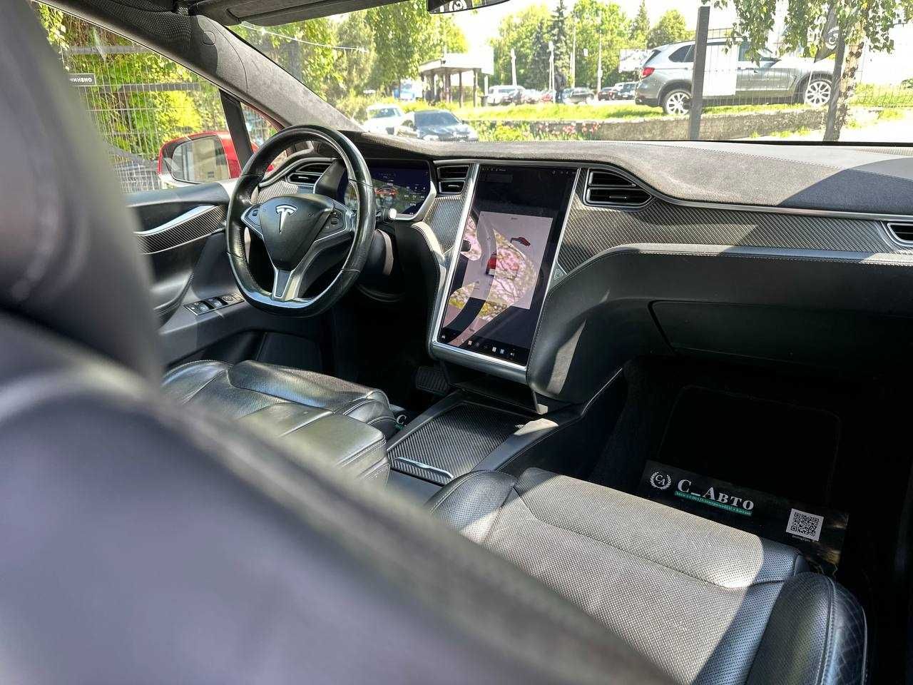 Tesla Model X 75D 75 kWh Dual Motor в кредит без авансу!