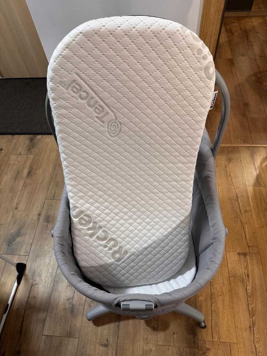 Chicco Baby Hug 4w1 jak nowe