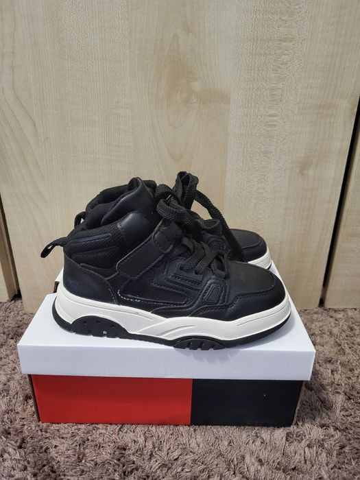 Ботінки дитячі осінні