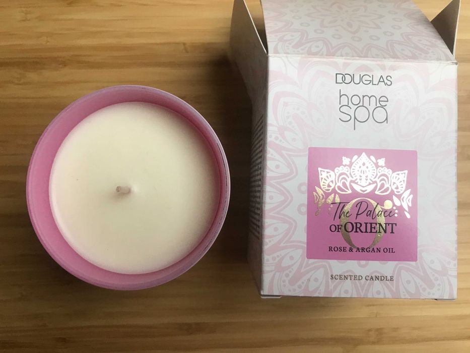 Douglas home spa świeczka świeca zapachowa orientalna Rose & Argan Oil