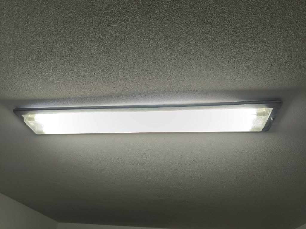 Candeeiro de tecto para cozinha