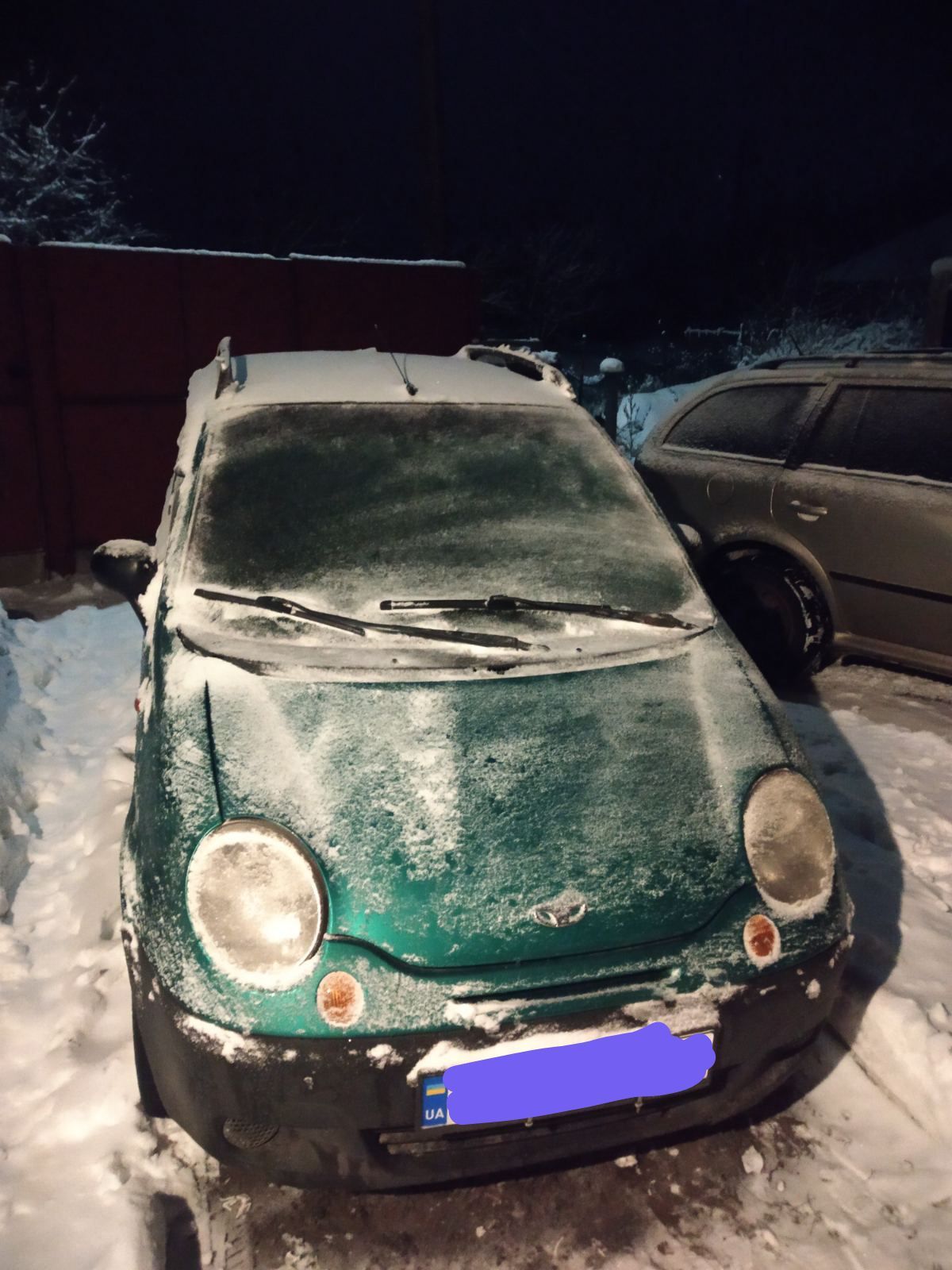 Продам Daewoo matiz 2002 года выпуска.  Бензин.