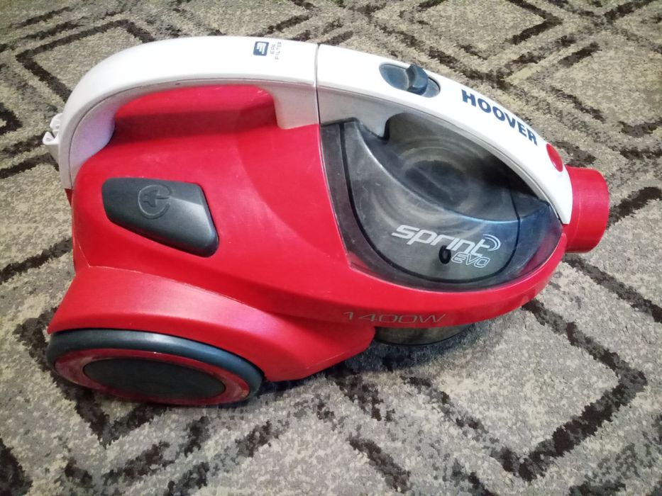 Пылесос Hoover TSBE 1401 019 на запчасти