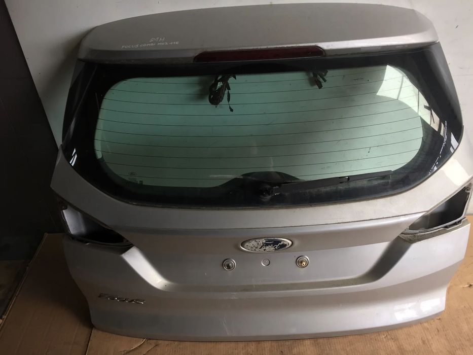 FORD FOCUS MK3 KOMBI 11R KLAPA BAGAŻNIKA
