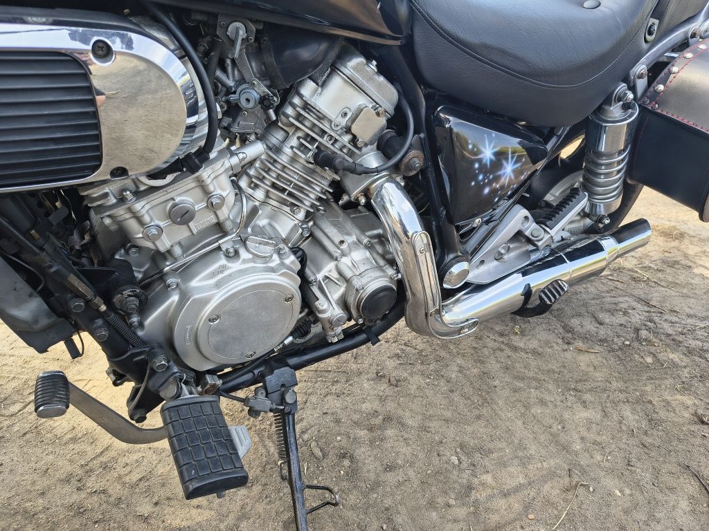 Kawasaki VN 750 TWIN Vulcan