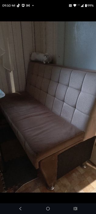 Продам диванчик на кухню