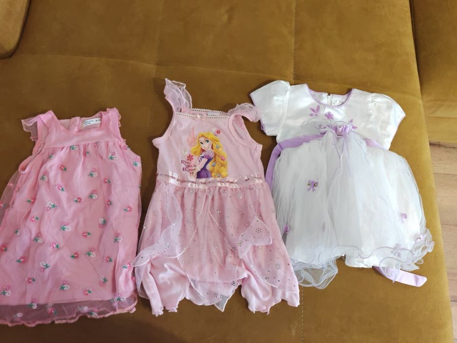 Paczka ciuszków dla dziewczynki 1-2 lata ok 60 sztuk