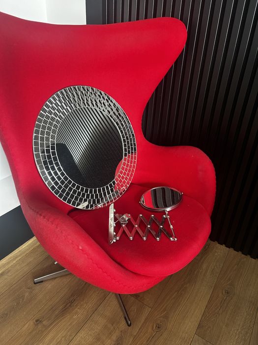 Lustro - 2 lustra Ikea , 1 powiekszające