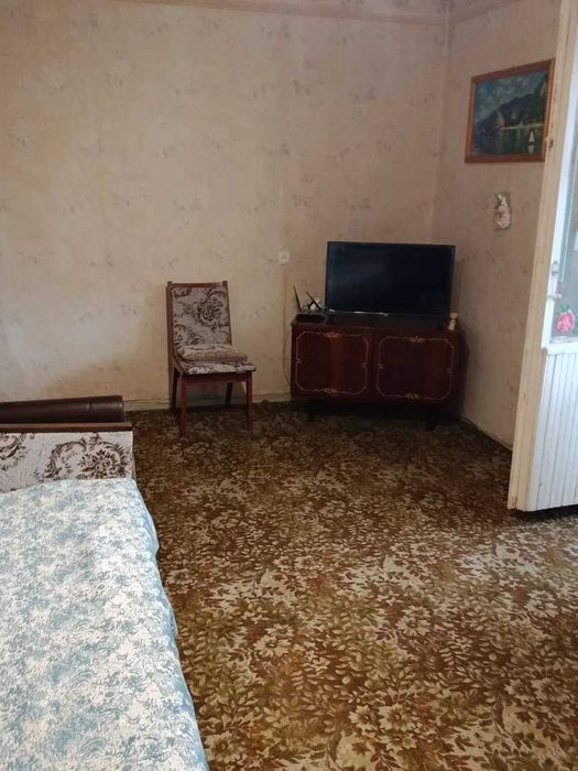 Здам 2-к квартиру 12 квартал Квартальна (Гладкова)