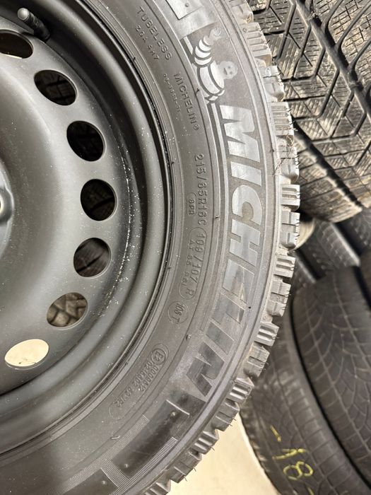Koła Zimowe VW T5 T6 Opony zimowe Michelin 215/65R16C