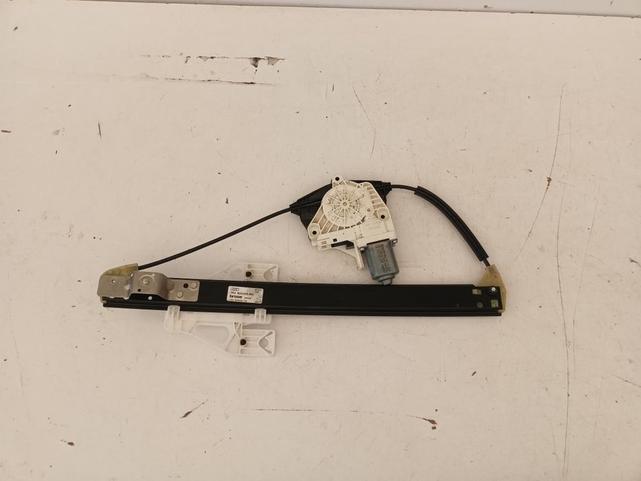 Audi Q3 8U 8U0 11- podnośnik szyby drzwi prawy tył tylny mechanizm
