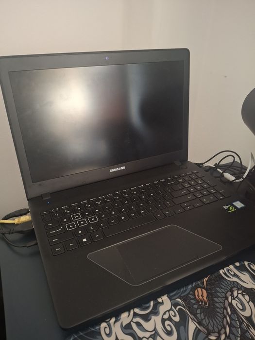 Samsung Odyssey i7 gtx 1050