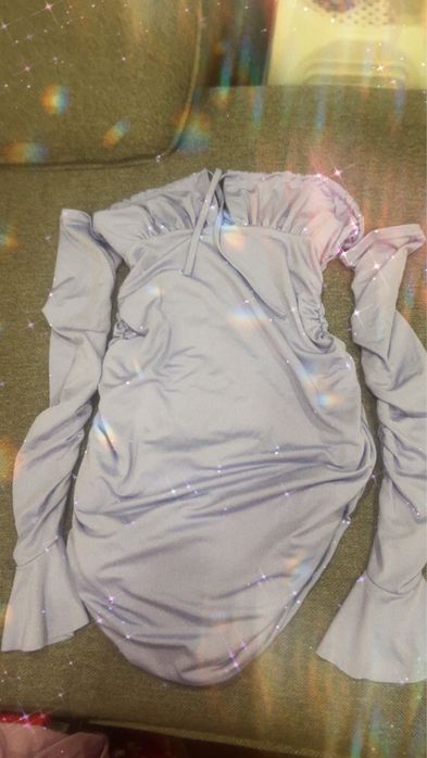 Vestidos semi novos 5€