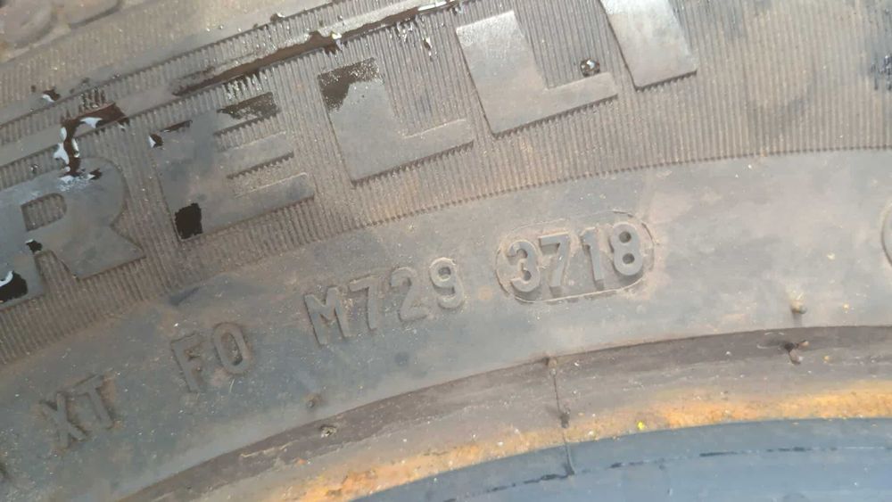 Opony Zimowe PIRELLI 205/60/16 komplet super stan