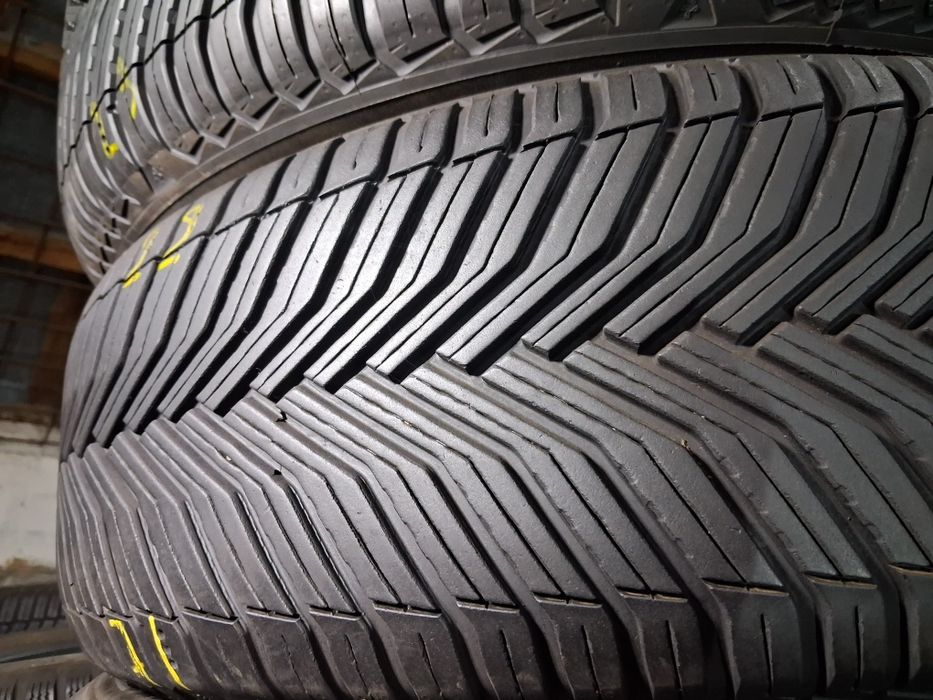 225/60 18 Michelin cross climat 2  шини б/у всесезон Пара