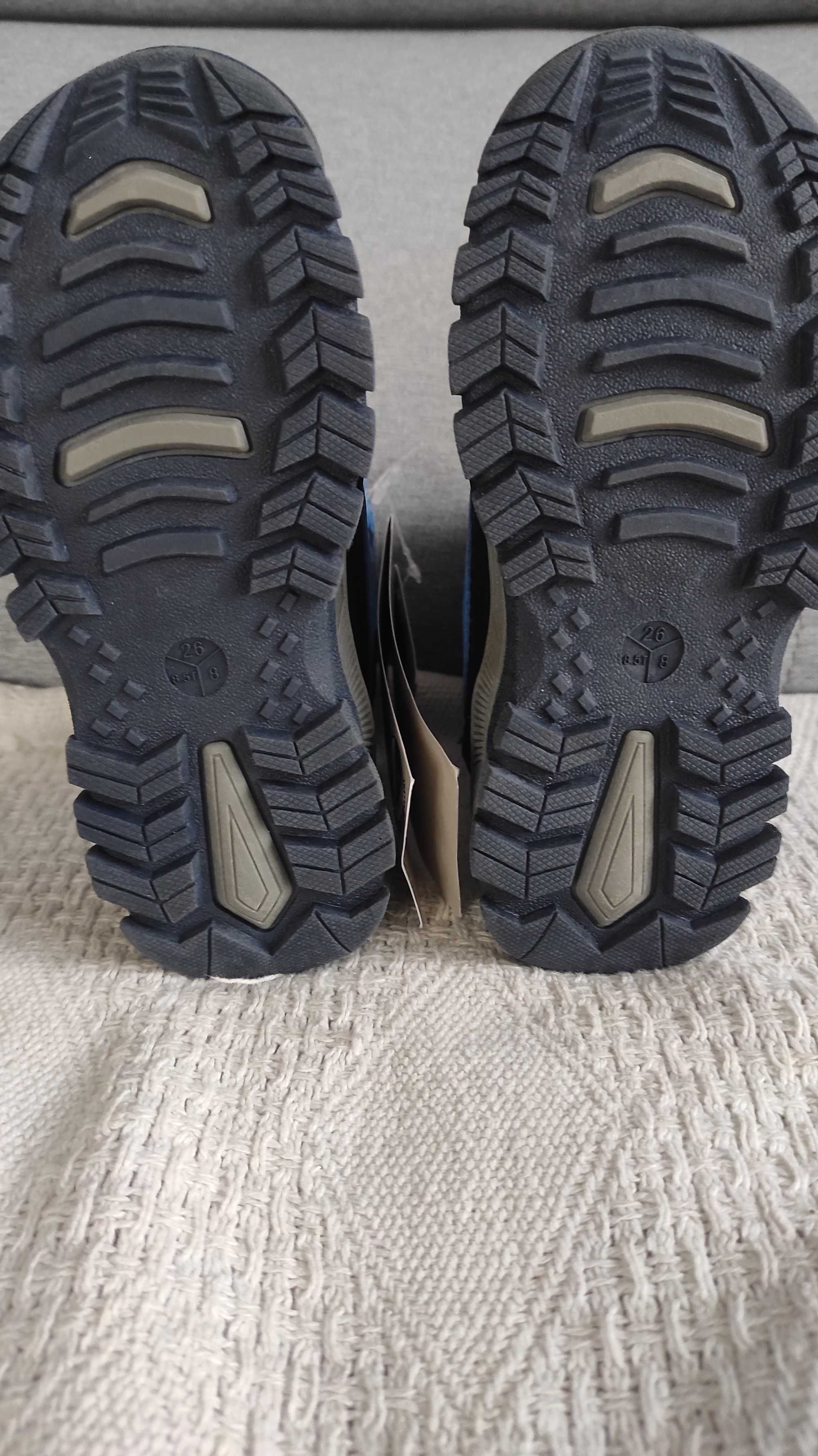 NOWE buty zimowe/ śniegowce Lupilu rozm. 26