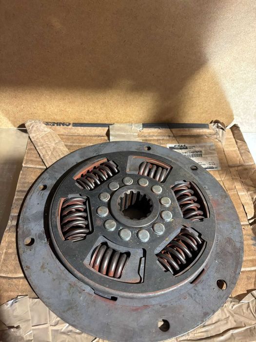 Tłumik Drgań NEW HOLLAND i CASE  Orginał CNH