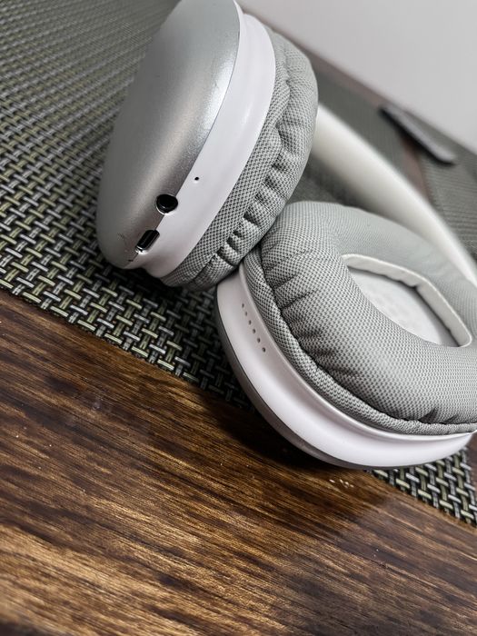 Навушники ну запчаснити