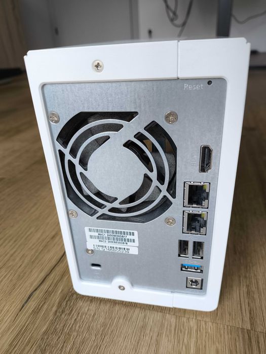 Uszkodzony serwer TurboNAS TS-251