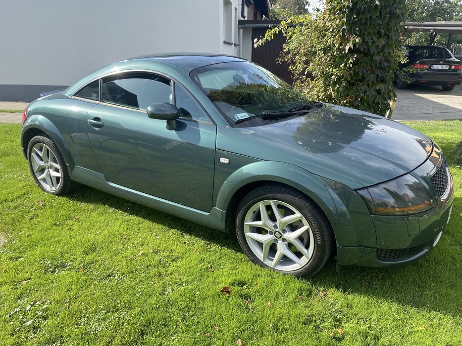 Sprzedam Audi tt z 2001 roku