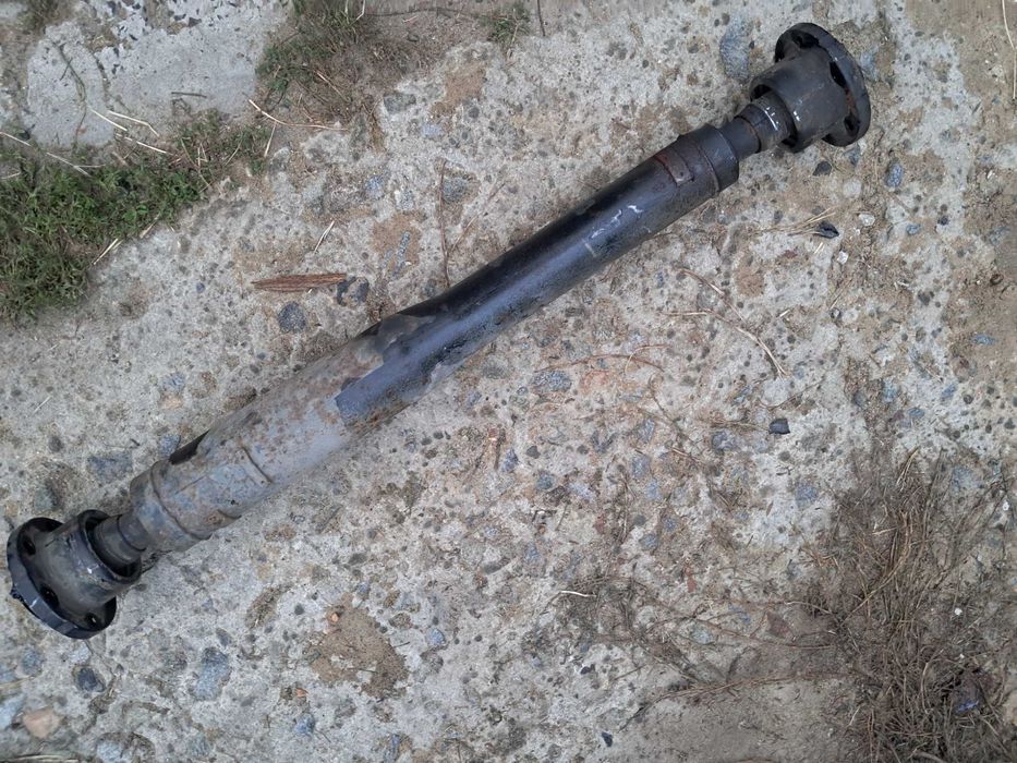 Передній кардан карданний вал Рендж Ровер спорт 4.4 бензин