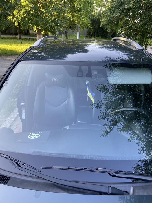 Toyota  RAV4 продам