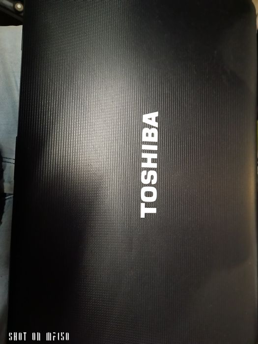 Toshiba  l500  c850  e  Hp dv6 150€ conjunto