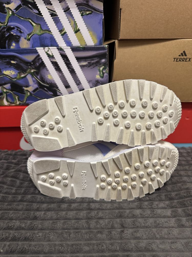 Кросівки жіночі Reebok Rewind Run 37,5(24см) оригінал
