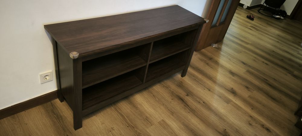 Móvel de TV em bom estado