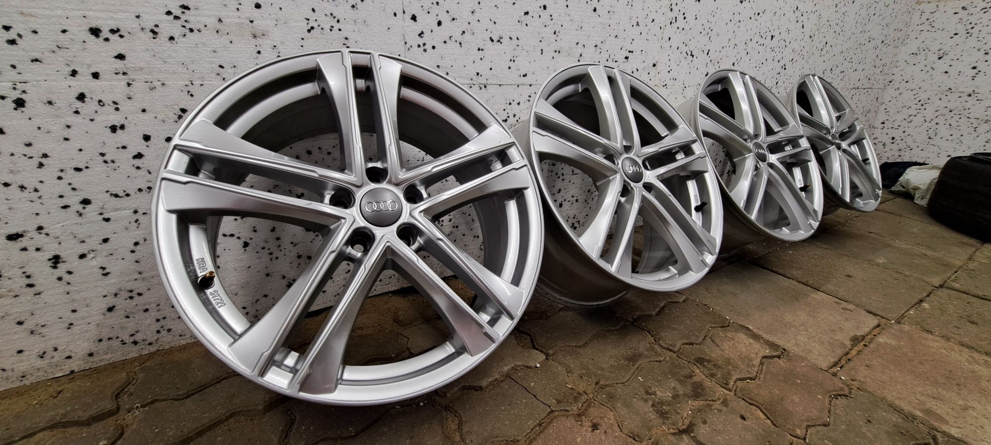 Alufelgi TEC 19 5x112 ET45 8J Audi Vw Mercedes 
6,5J