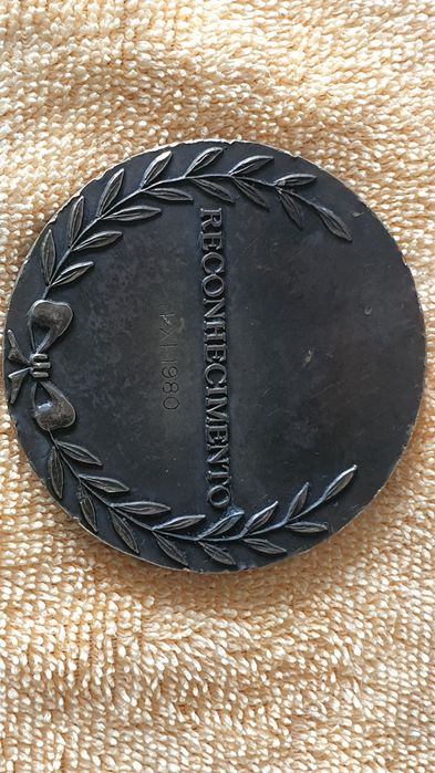 Vendo Medalha Bombeiros voluntários de Odivelas