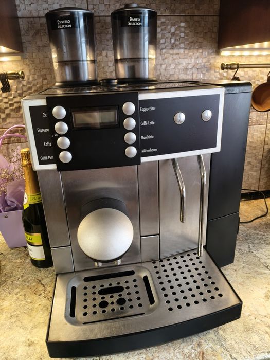 Чудова кавовамашинка для сім'ї або для роботи