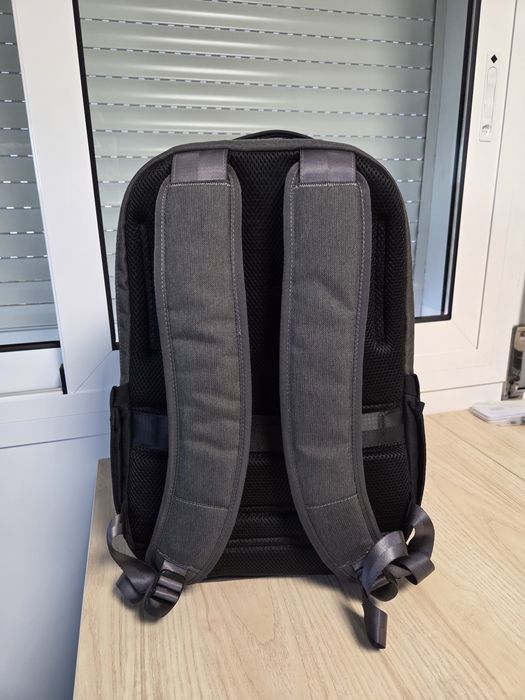 Mochila TARGUS CYPRESS EcoSmart 15.6''