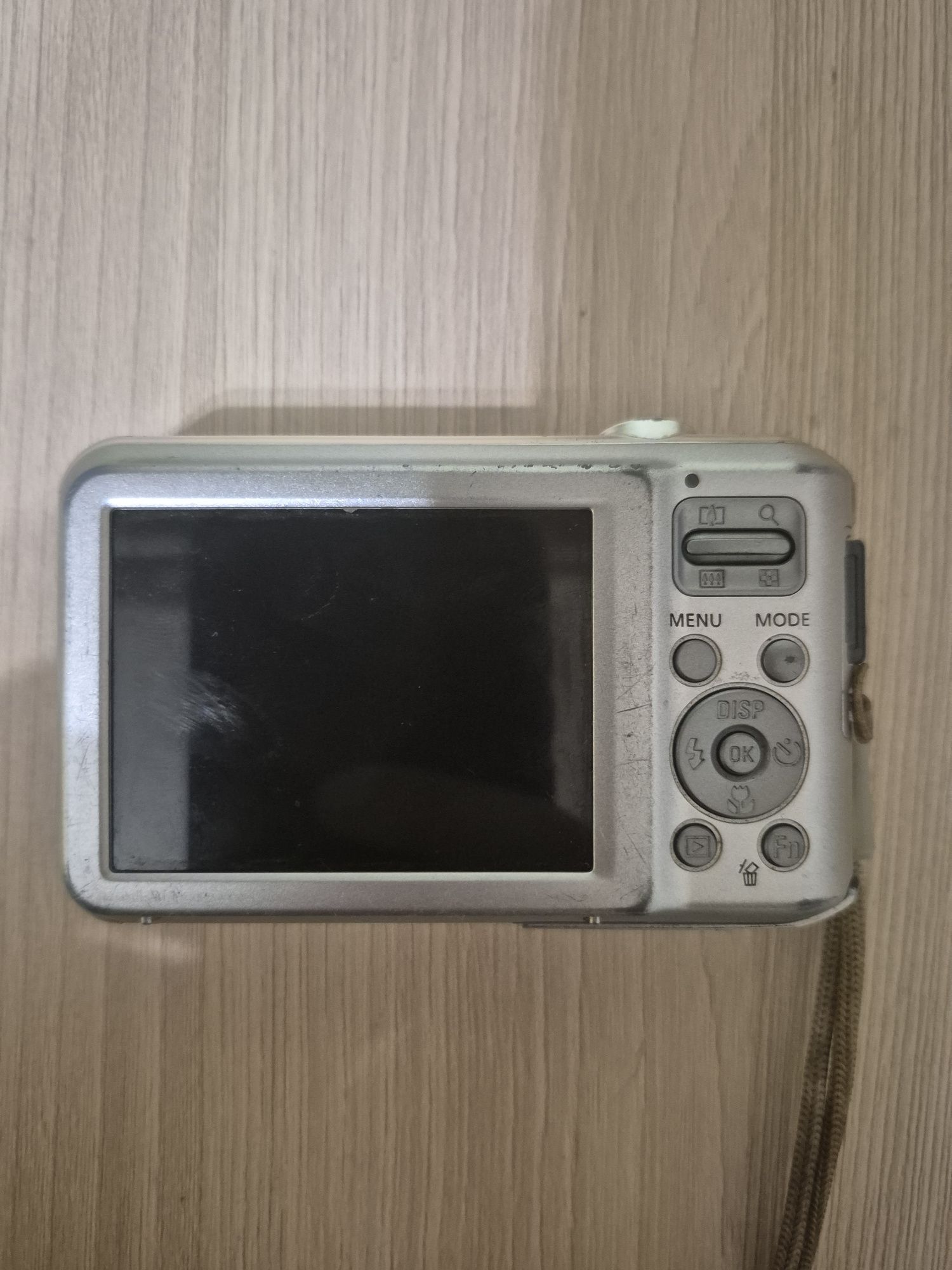 Samsung  ES70...
