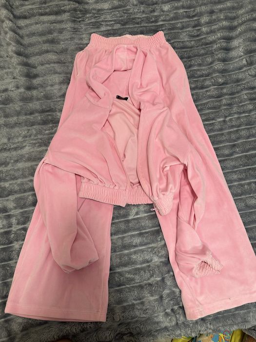 Велюровий костюм