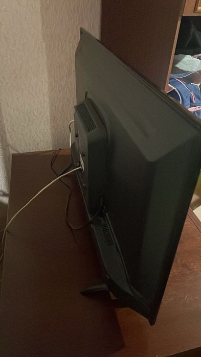 Продам телевизор Xiaomi Mi Tv 4A 32