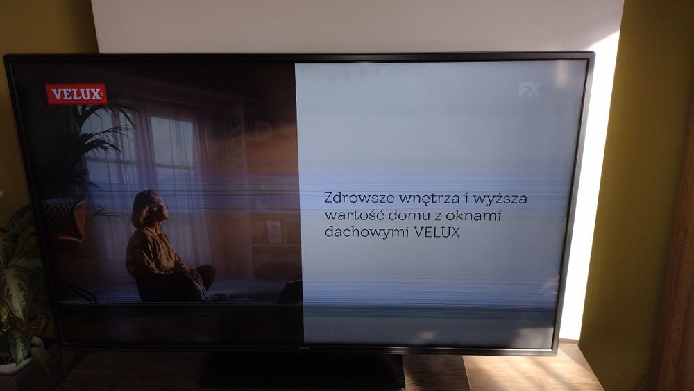 Telewizor Hitachi 50 cali - uszkodzony