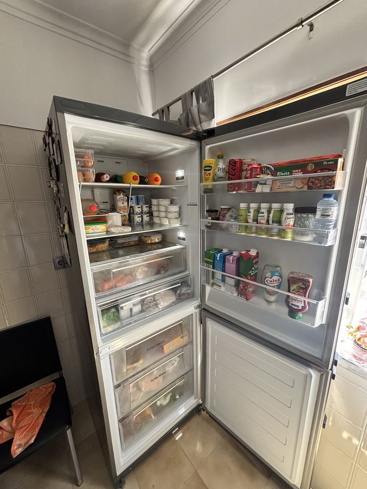 frigorifico em bom estado de uso