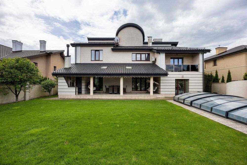 Будинок/БАСЕЙН/Дизайнерський ремонт/Малечковичі/Львівська область