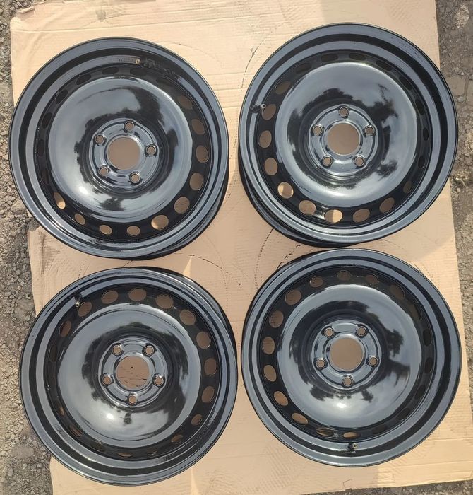 Felgi stalowe Renault 16 cali 5x114.3 6Jx16