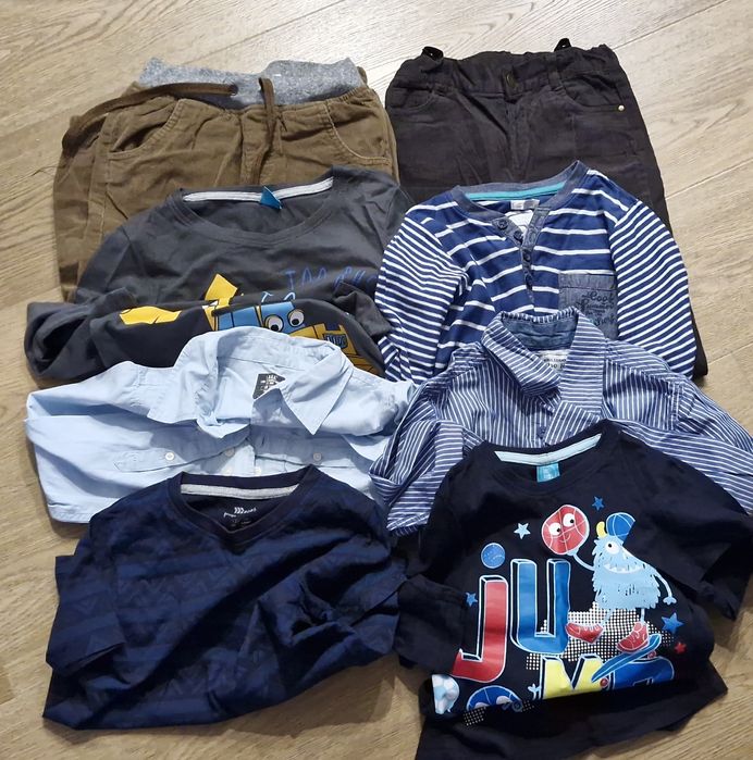 Zestaw ubran chłopięcych